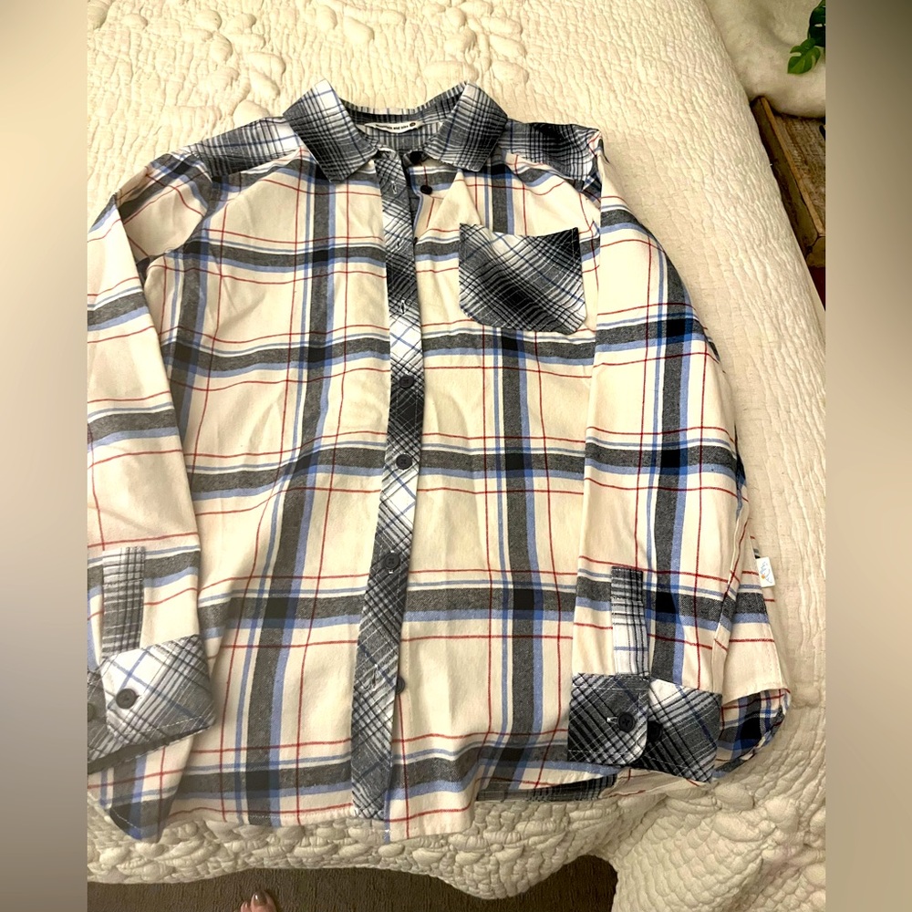 Ladies flannel shirt size Medium blue and red plaid